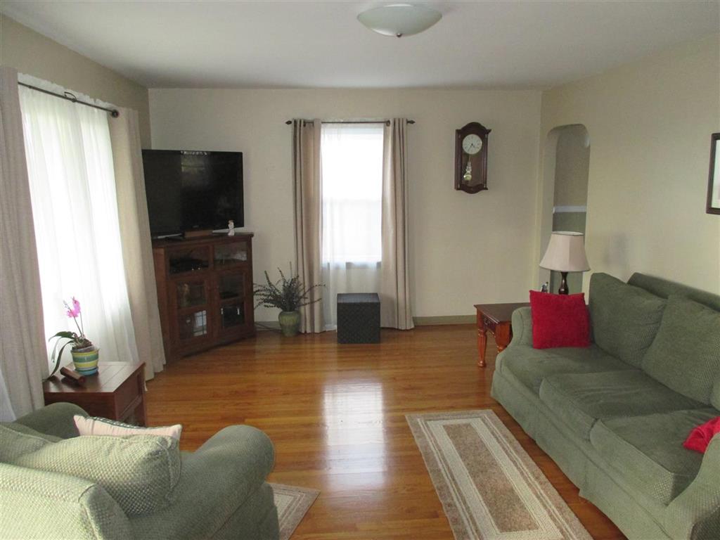248 Vehslage Road Seymour, IN 47274 - Photo 3 of 19 Gallery Image 3
