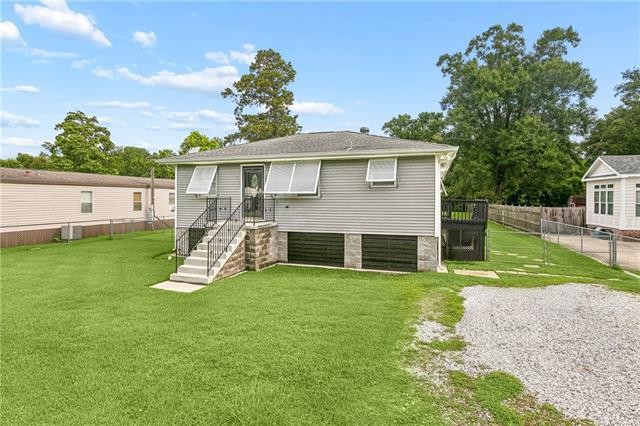 2920 Farmsite Road Violet, LA 70092 - Photo 2 of 18