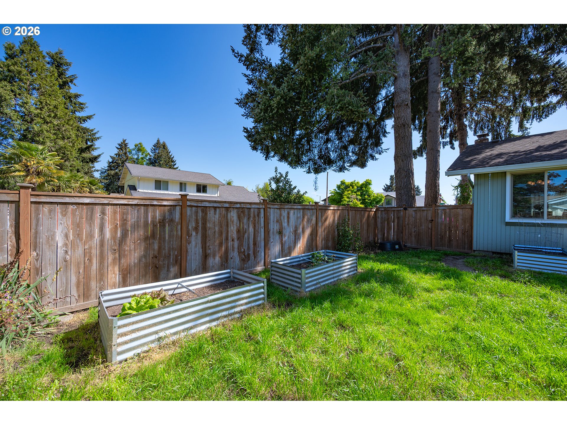 690 71st Street Springfield, OR 97478 - Photo 29 of 38