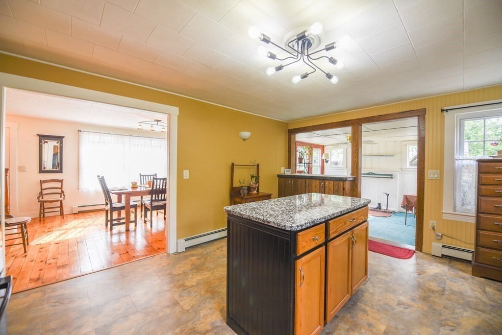 375 Main Street Townsend, MA 01474 - Photo 8 of 22 Gallery Image 8