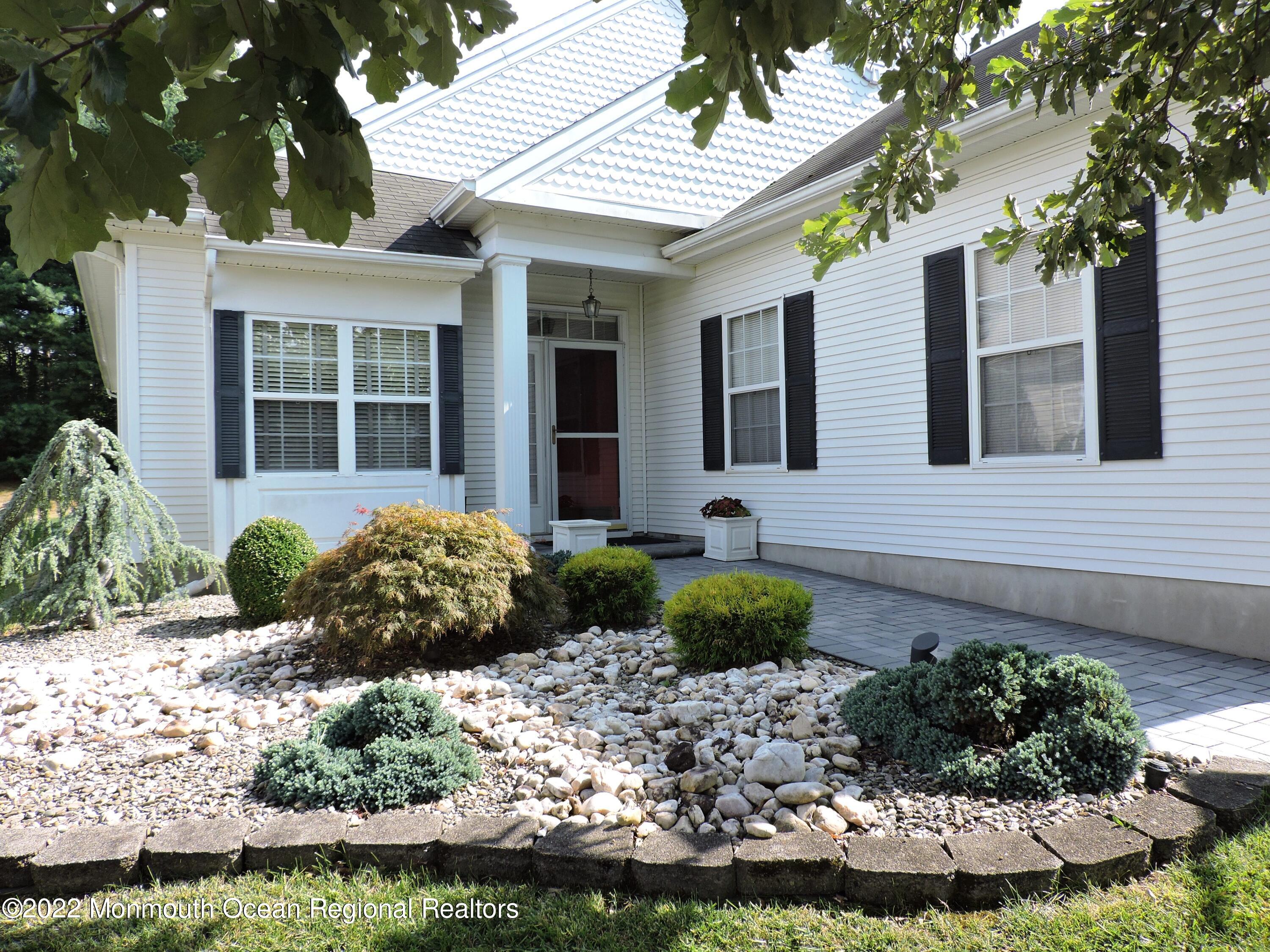 46 Drayton Road Manchester Township, NJ 08759 - Photo 2 of 43 46 DRAYTON ROAD 019