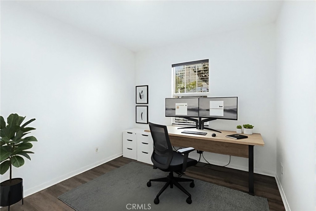 20765 Barn Road Riverside, CA 92507 - Photo 7 of 56 Office. This photo is virtually staged.