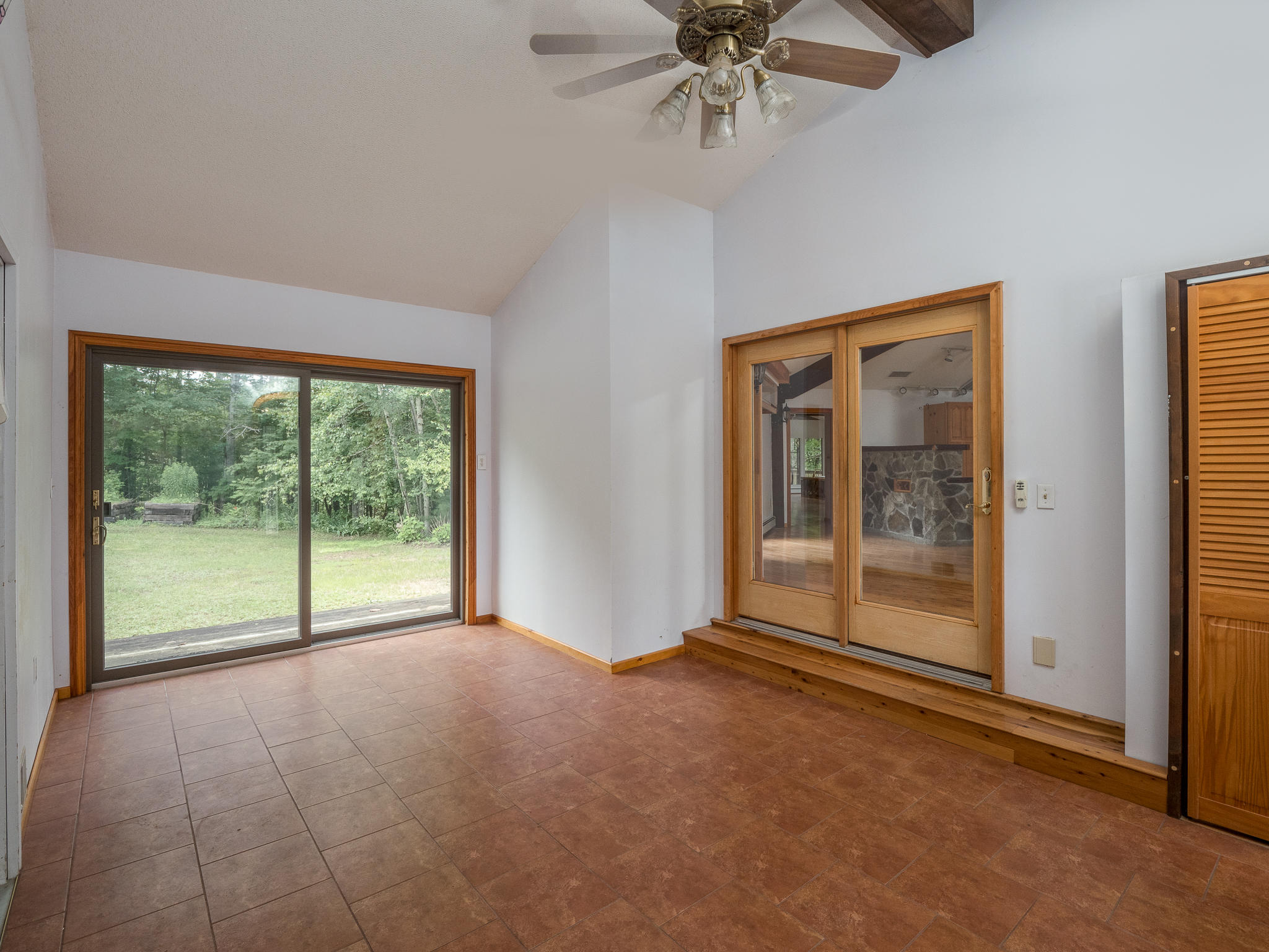 1116 Mayville-1