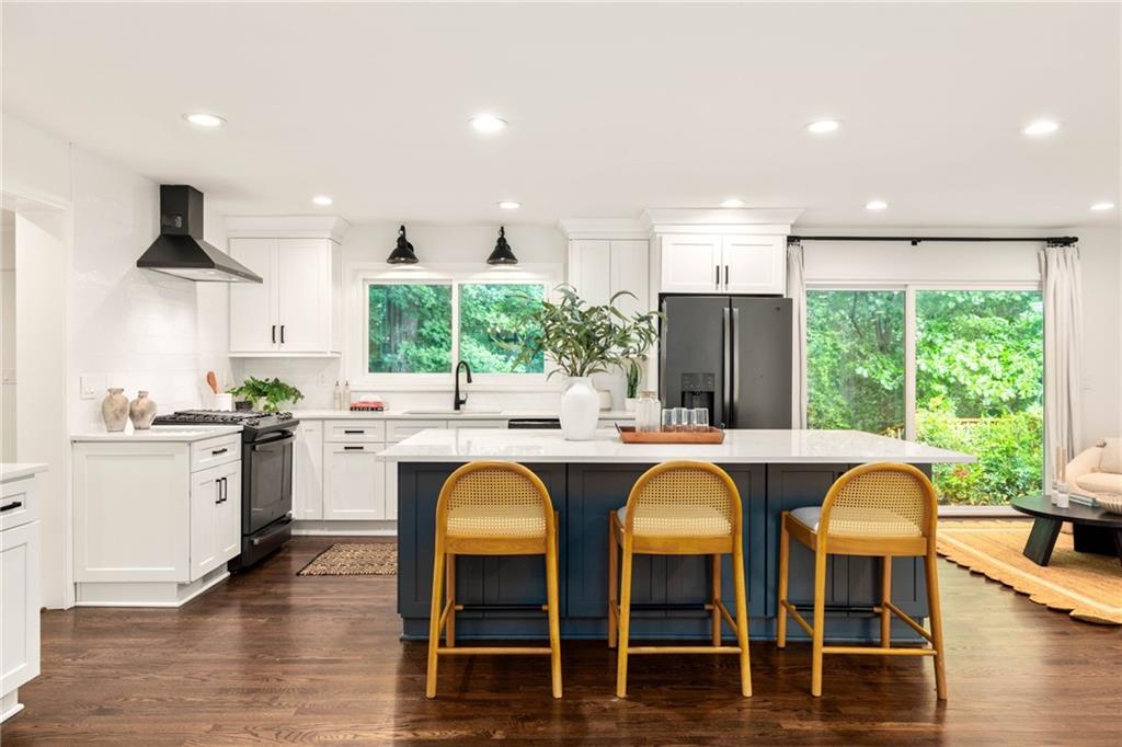 2671 Tanglewood Road Decatur, GA 30033 - Photo 8 of 35