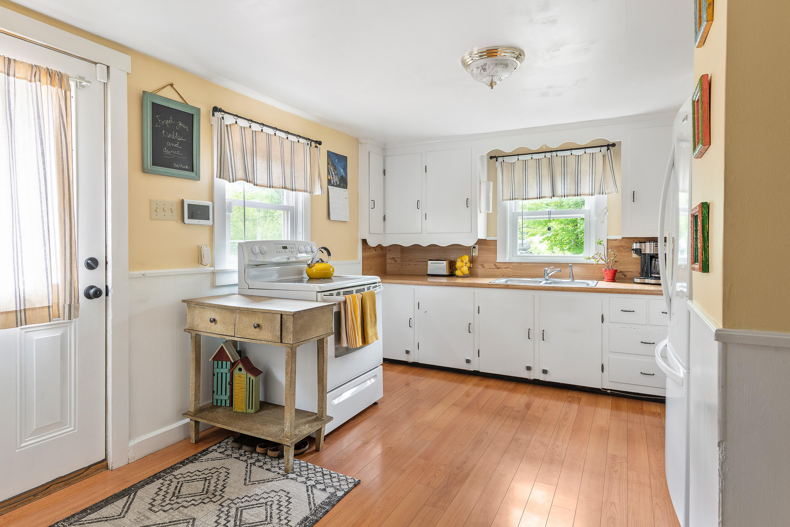 1045 Bridgton Road Westbrook, ME 04092 - Photo 7 of 26 17_1045 Bridgton Rd_PGM_Print