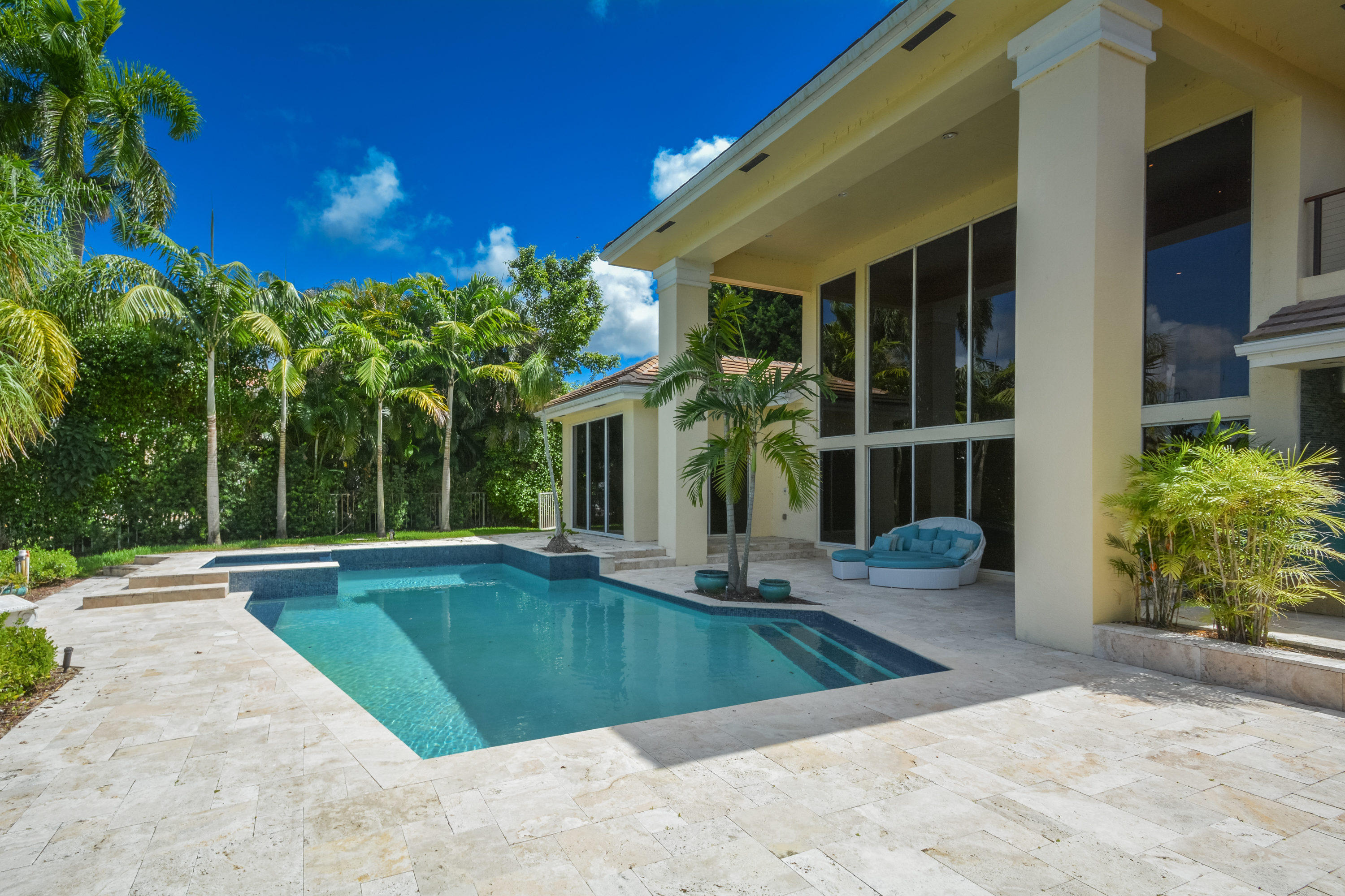 17017 Brookwood Drive Boca Raton, FL 33496 - Photo 14 of 27 Pool / Patio