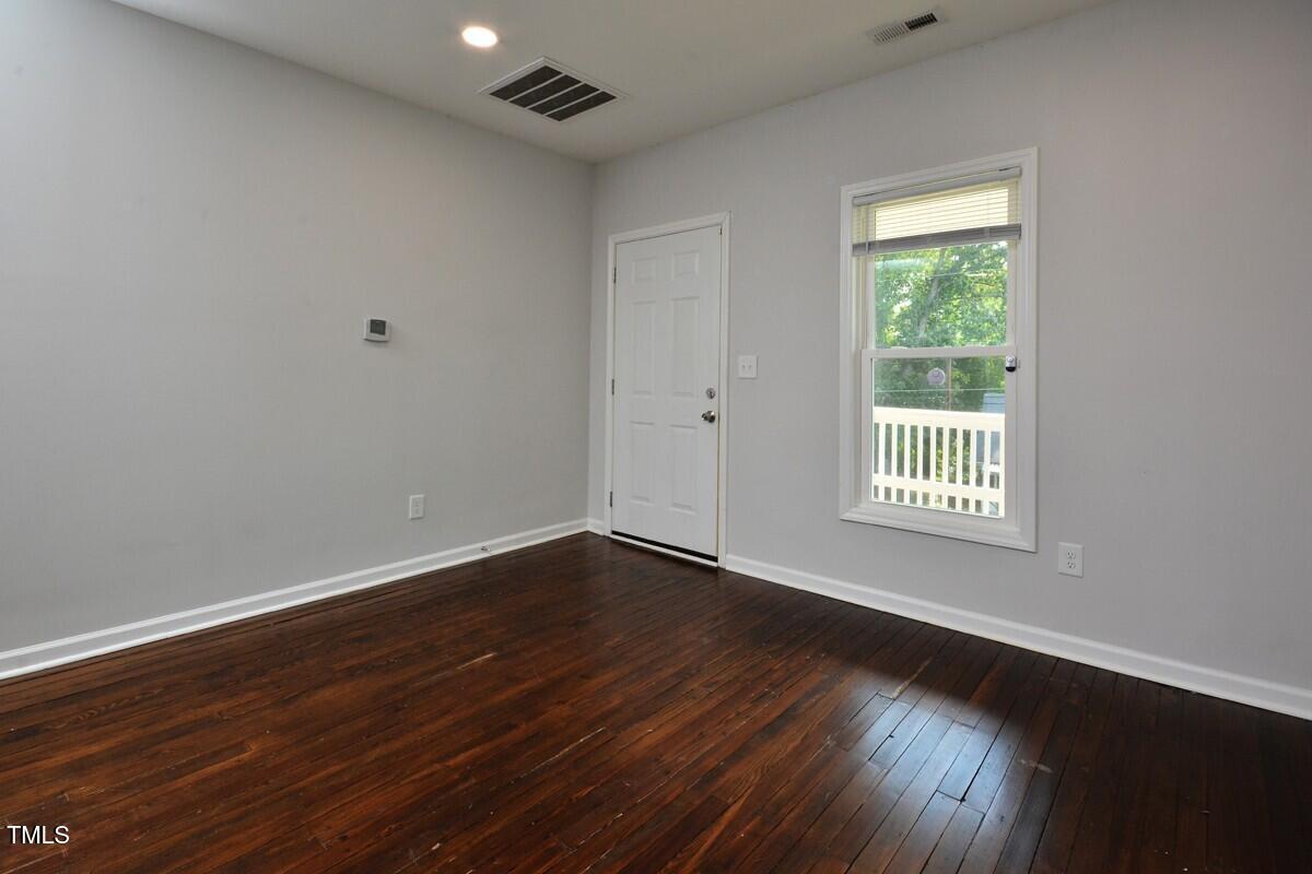 1030 Cornell Street, Unit A Durham, NC 27707 - Photo 5 of 18 DSC_0354