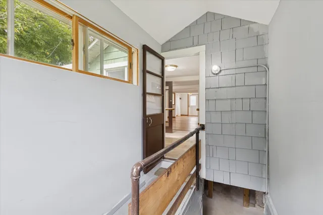 $199,900 | 2821 West Court Street, Janesville, WI 53548