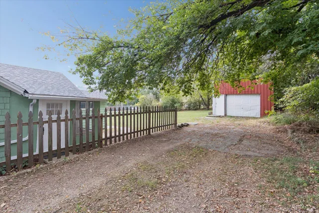 $199,900 | 2821 West Court Street, Janesville, WI 53548