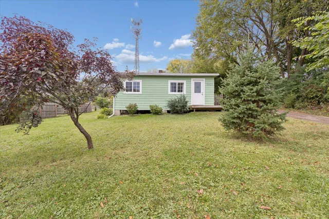 $199,900 | 2821 West Court Street, Janesville, WI 53548