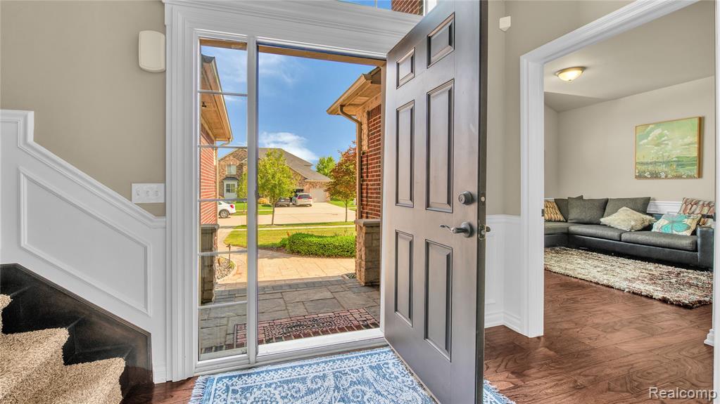 19492 Springbrook Drive Macomb, MI 48044 - Photo 6 of 49