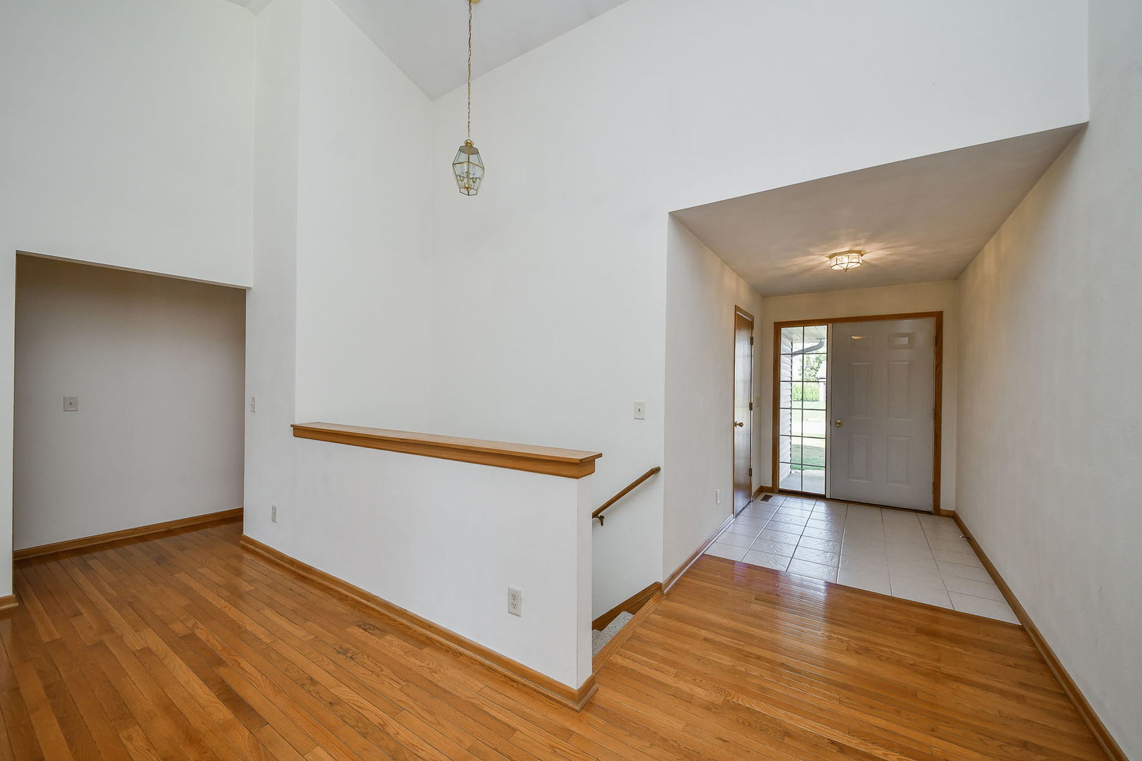 2917 Prairie Road Belvidere, IL 61008 - Photo 3 of 23 a view of a room with wooden floor