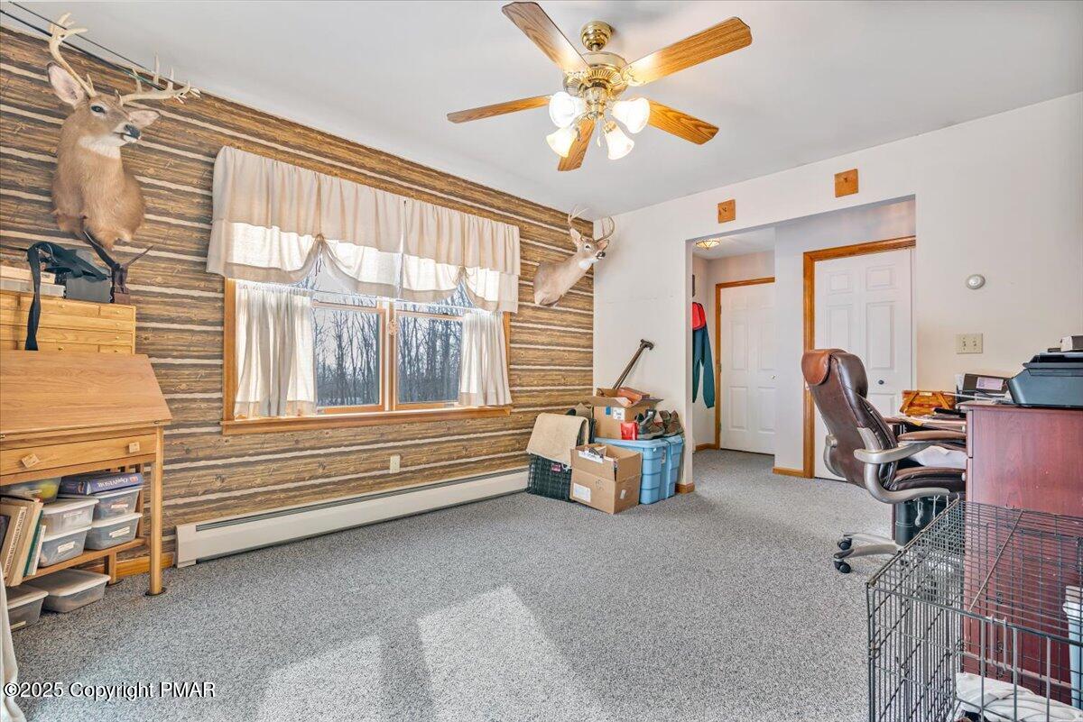 626 Watercrest Avenue Effort, PA 18330 - Photo 29 of 45 Family room