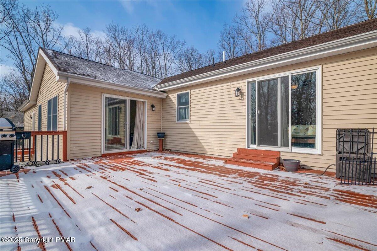 626 Watercrest Avenue Effort, PA 18330 - Photo 7 of 45 Decks from Home