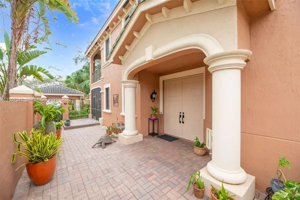 $769,000 | 2742 Kinsington Circle, Unit 241, Weston, FL 33332