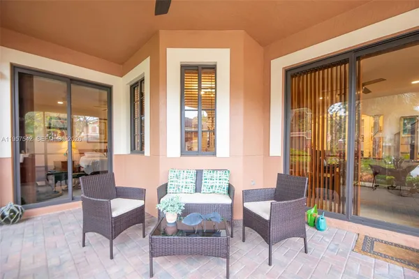 $769,000 | 2742 Kinsington Circle, Unit 241, Weston, FL 33332