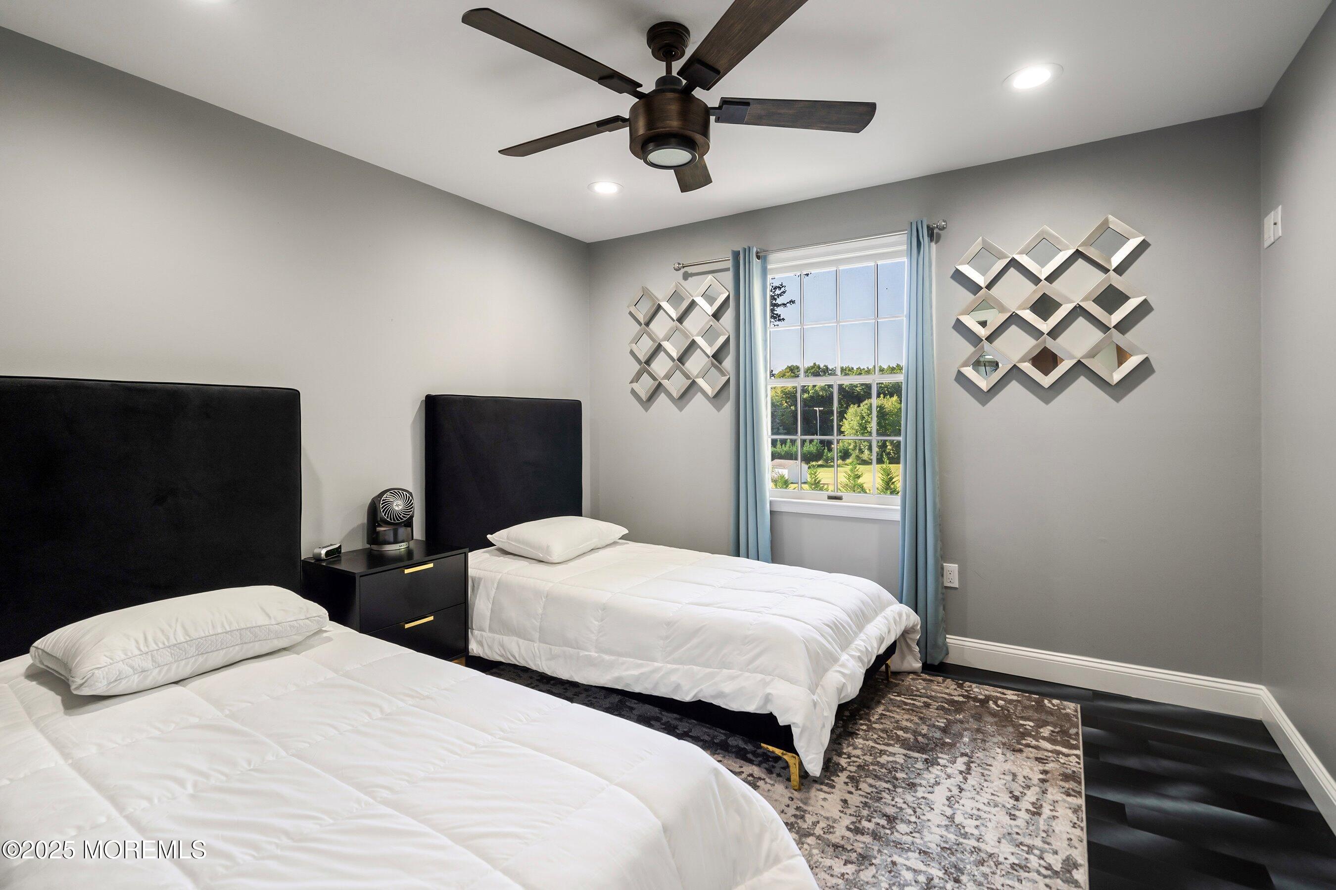 657 Rodriguez Lane Jackson, NJ 08527 - Photo 22 of 42 24-Bed 2