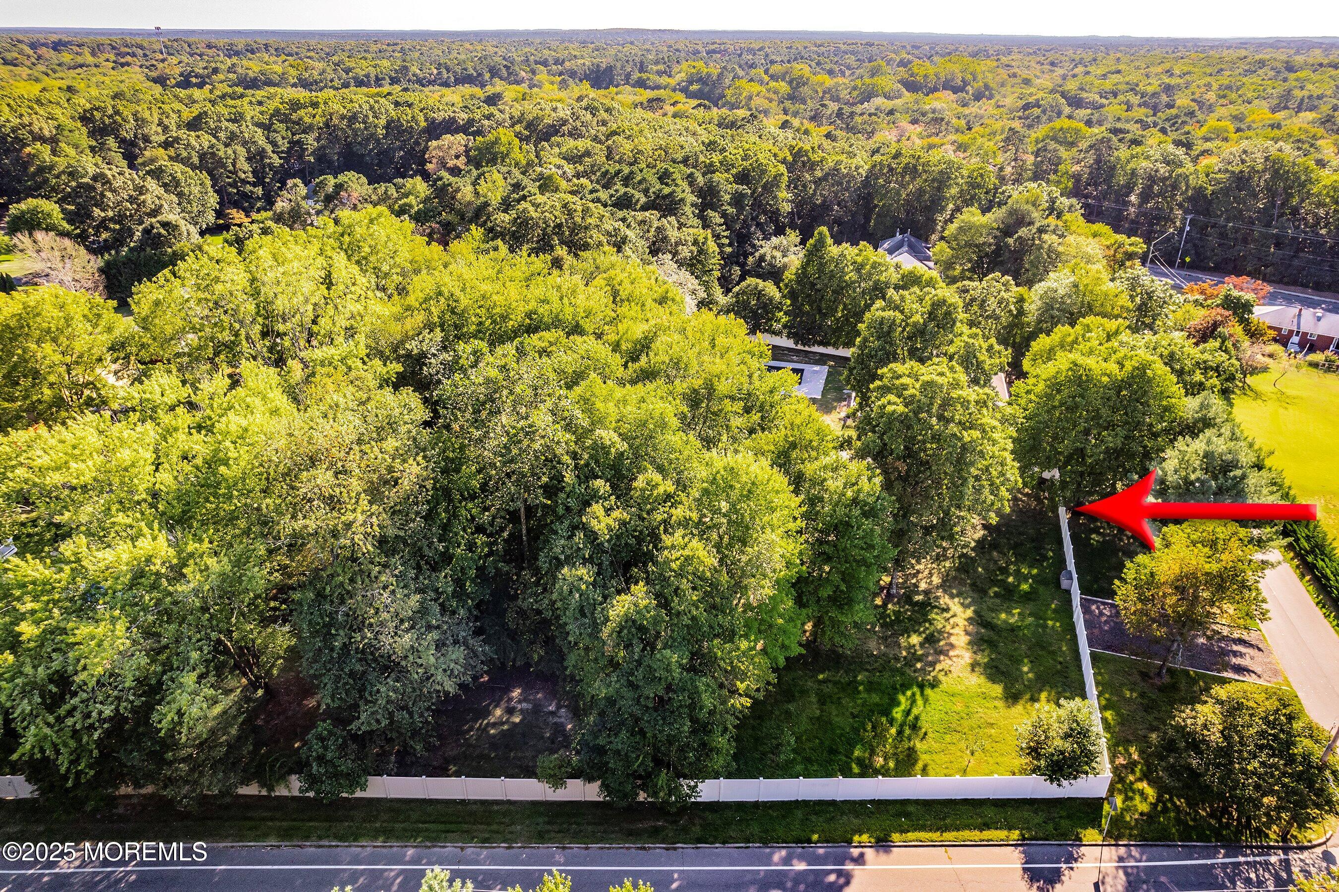 657 Rodriguez Lane Jackson, NJ 08527 - Photo 5 of 42 06-Left Aerial ARROW