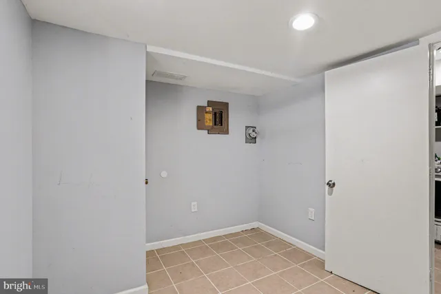 $2,100 | 1123 Elbank Avenue, Baltimore, MD 21239