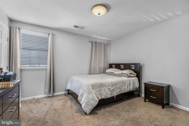 $649,900 | 117 Polk Drive, Manassas Park, VA 20111