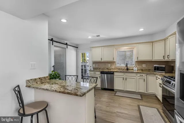 $649,900 | 117 Polk Drive, Manassas Park, VA 20111