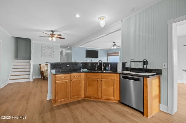 $889,000 | 216 Styron Creek Road, Sealevel, NC 28577