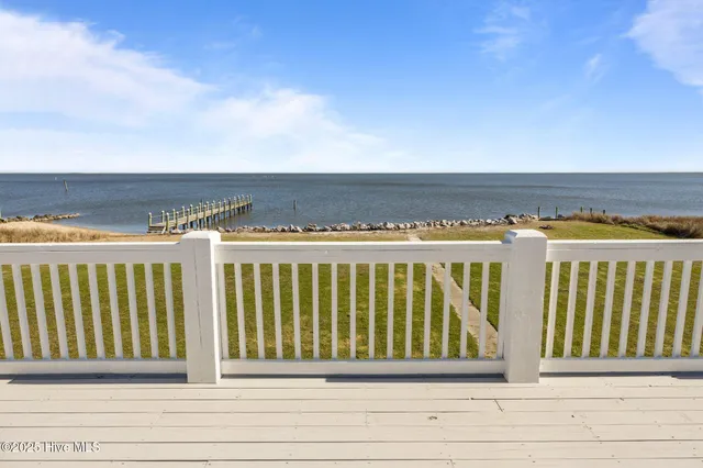 $889,000 | 216 Styron Creek Road, Sealevel, NC 28577