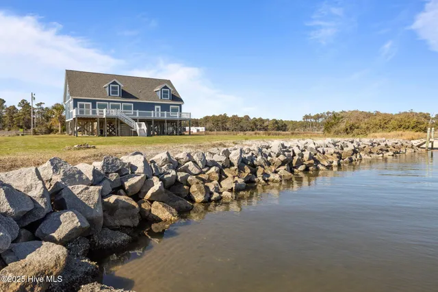 $889,000 | 216 Styron Creek Road, Sealevel, NC 28577