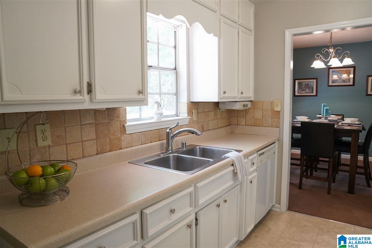 2710 Ray Way Birmingham, AL 35235 - Photo 7 of 23