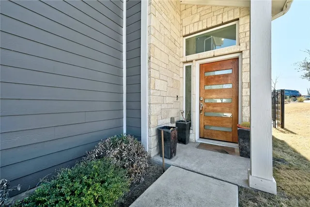 a view of entrance door of the house