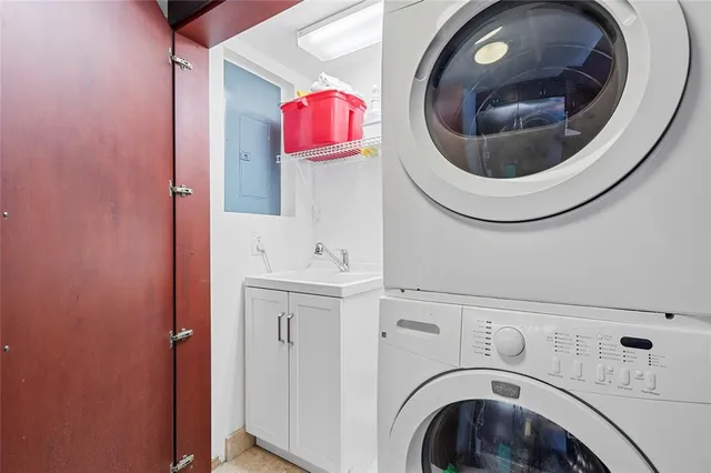 $1,144,000 | 4280 Galt Ocean Drive, Unit 4F, Fort Lauderdale, FL 33308