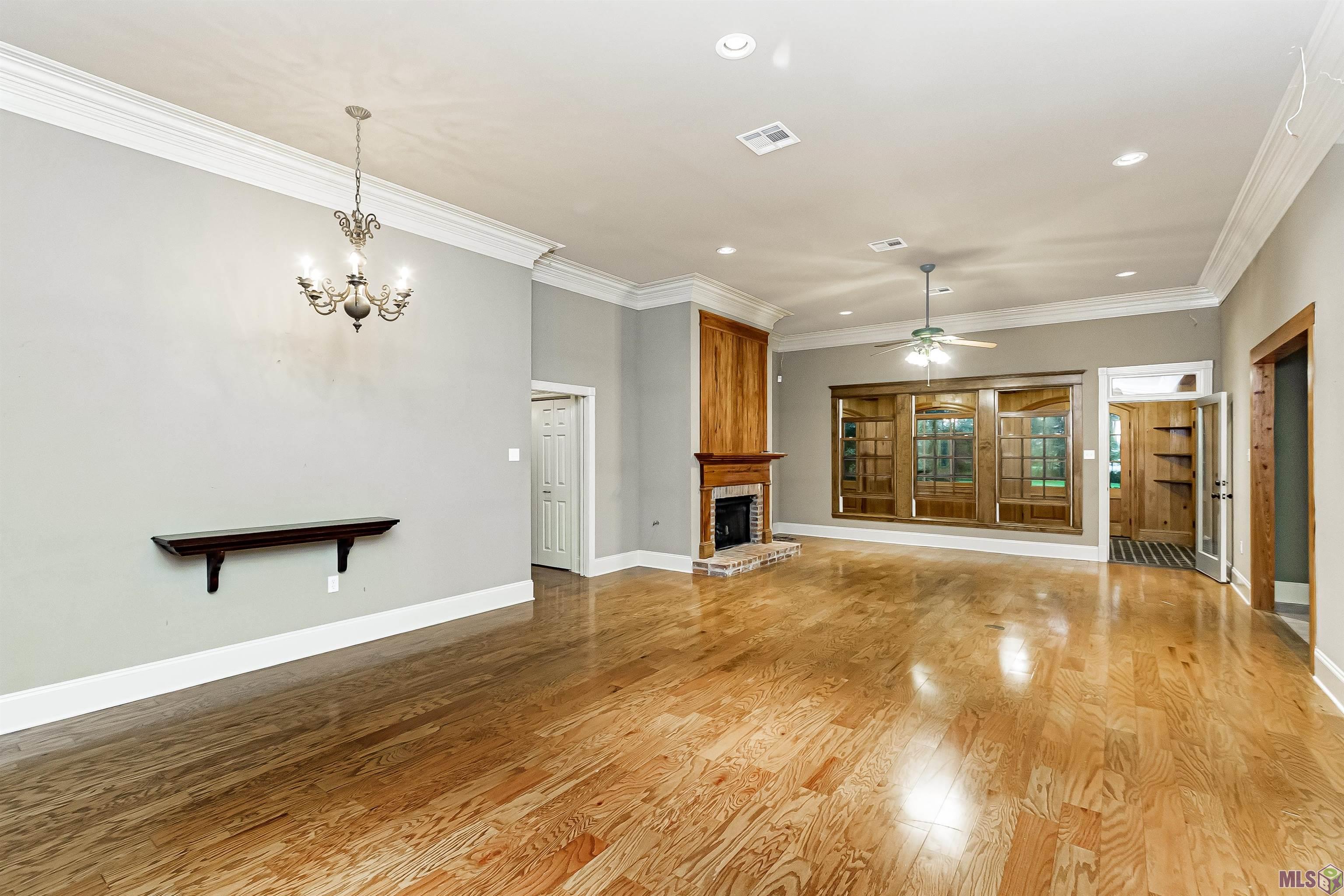 9611 Barringer Foreman Road Baton Rouge, LA 70809 - Photo 8 of 44