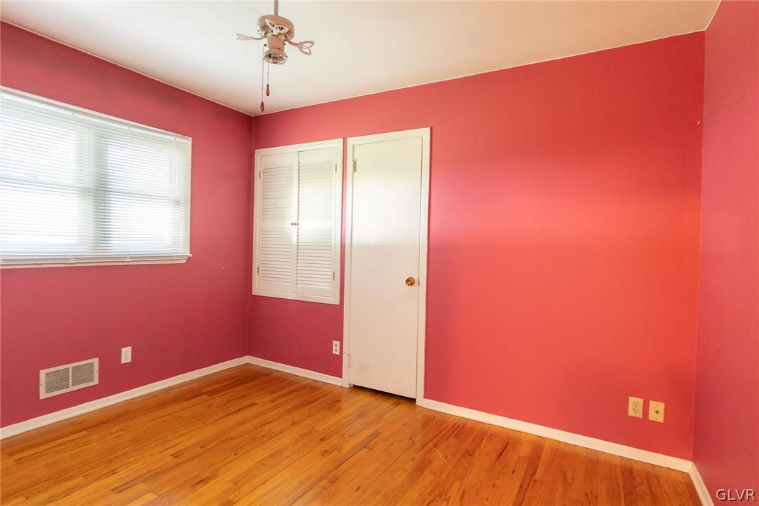 1533 Catasauqua Road Bethlehem, PA 18017 - Photo 8 of 28 Gallery Image 8