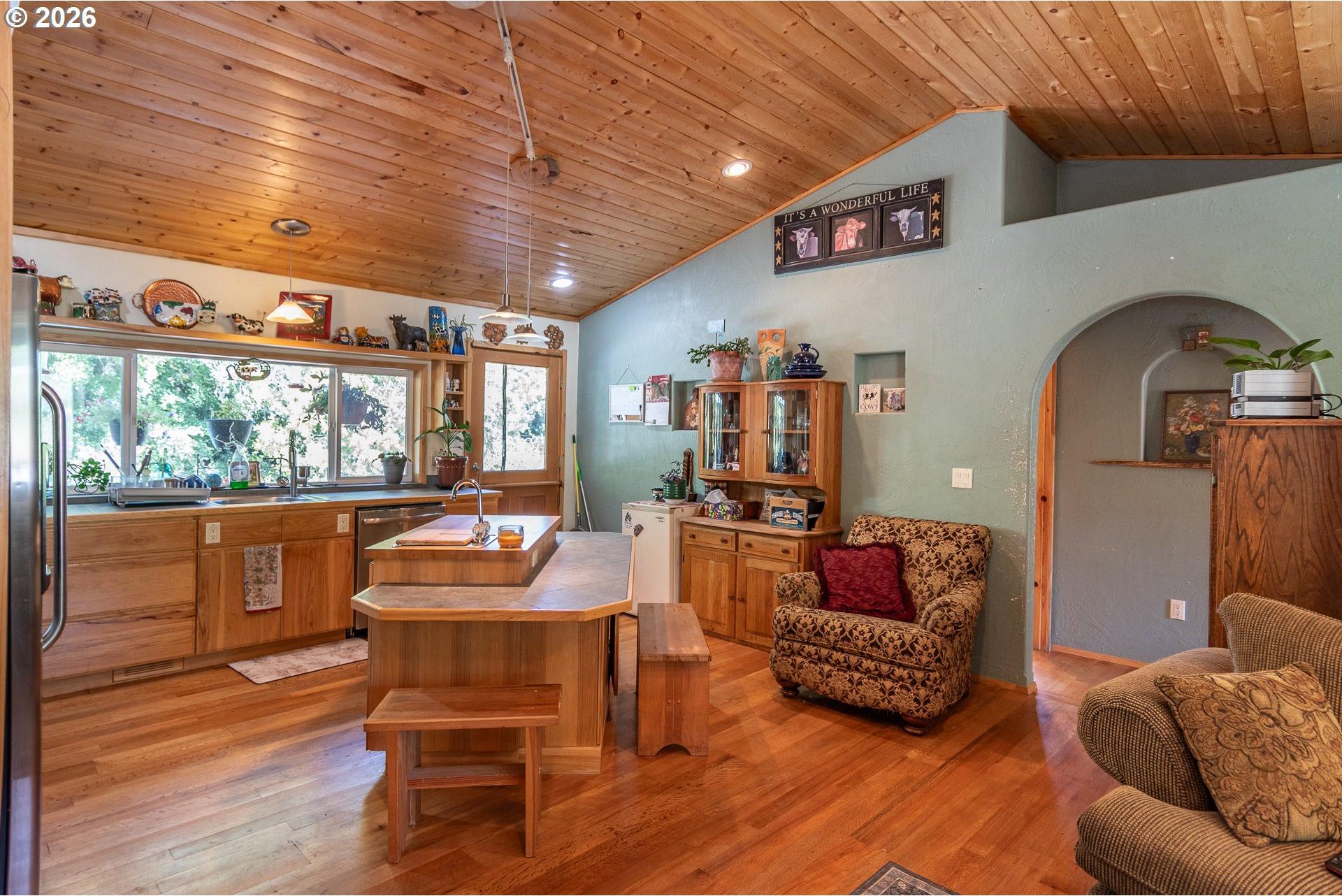709 Ash Creek Road Riddle, OR 97469 - Photo 14 of 48 Gallery Image 14