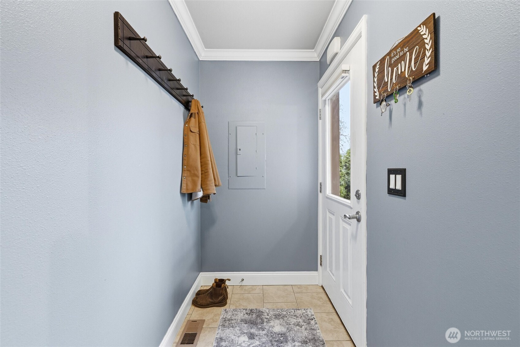 953 3rd Street, Unit 101 Blaine, WA 98230 - Photo 23 of 28 a view of hallway with stairs