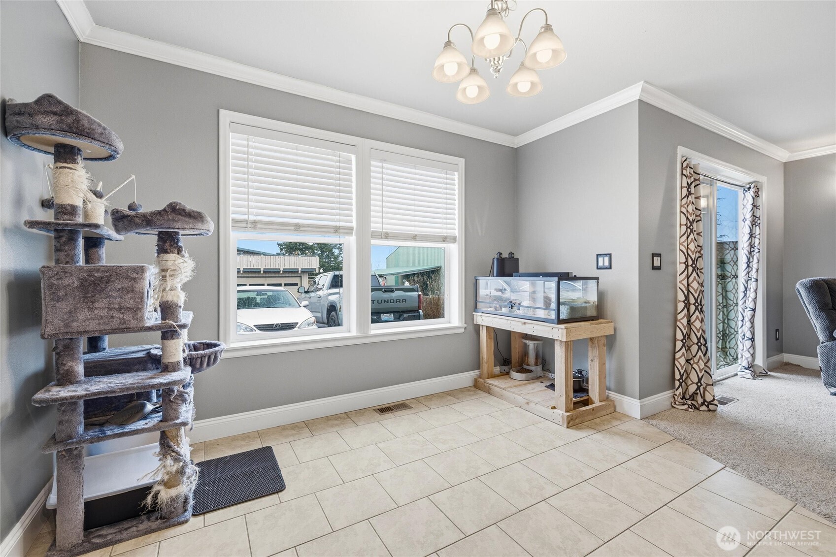 953 3rd Street, Unit 101 Blaine, WA 98230 - Photo 10 of 28 a living room with furniture and a window