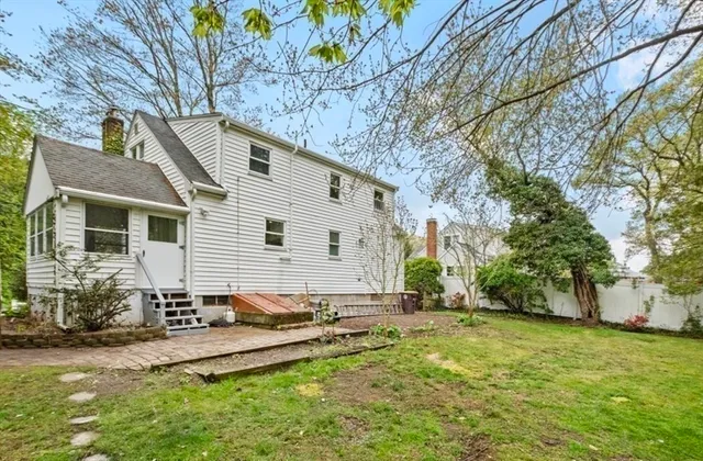 $659,000 | 255 West Street, Weymouth, MA 02188