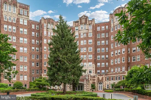 $599,000 | 3601 Connecticut Avenue Northwest, Unit 122, Washington, DC 20008
