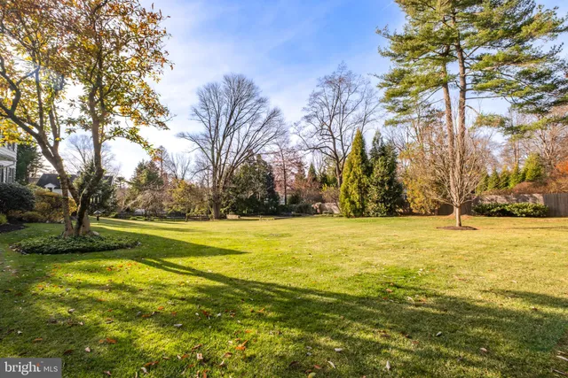 $1,700,000 | 810 Merion Square Road, Gladwyne, PA 19035