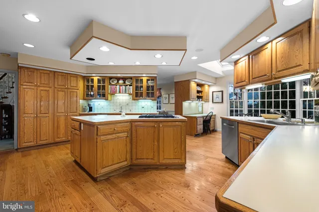 $1,700,000 | 810 Merion Square Road, Gladwyne, PA 19035