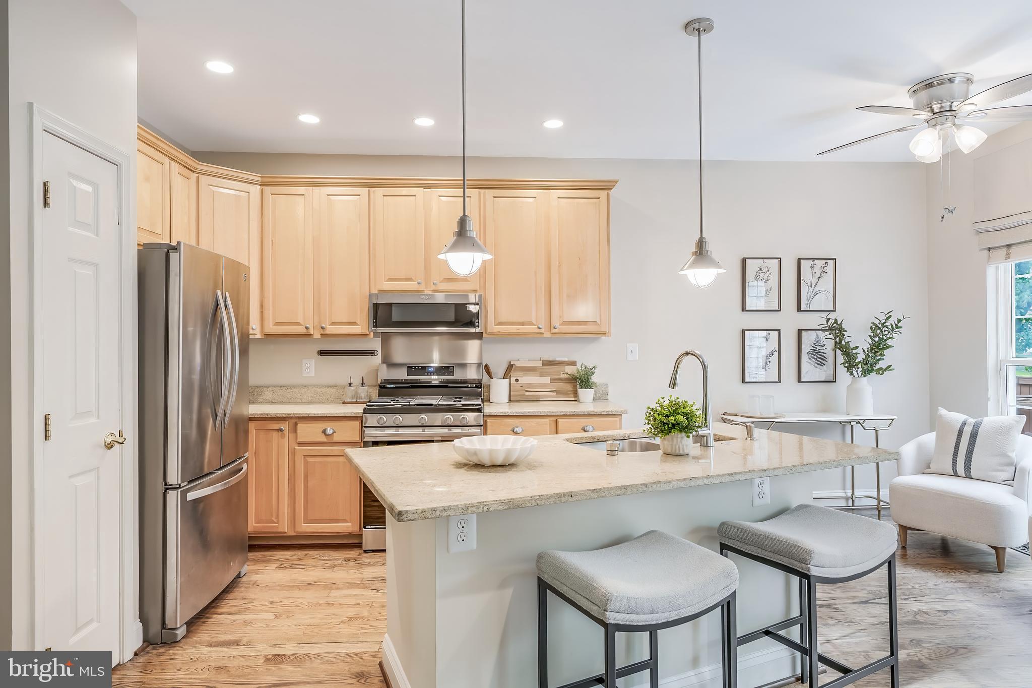 1228 Vintage Place Reston, VA 20194 - Photo 14 of 47