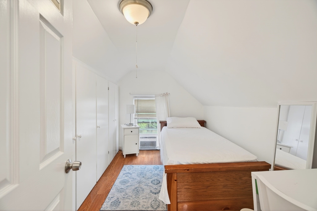 16 Florence Street, Unit 2 Somerville, MA 02145 - Photo 19 of 27