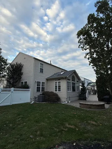 $649,000 | 34 Crossing Drive, Linwood, NJ 08221