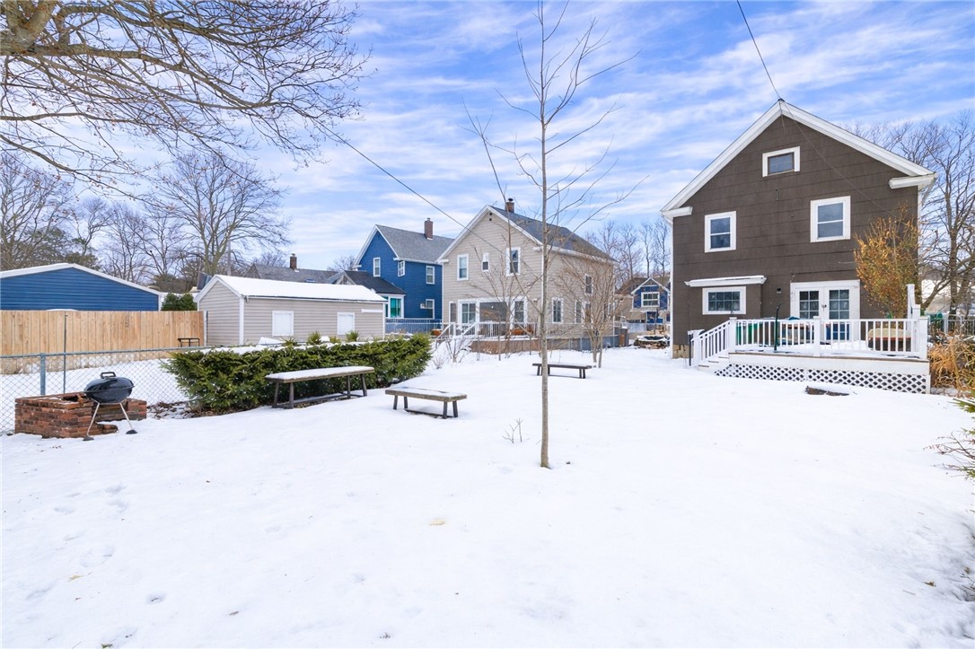 970 Atlantic Avenue Rochester, NY 14609 - Photo 4 of 25 Fully fenced