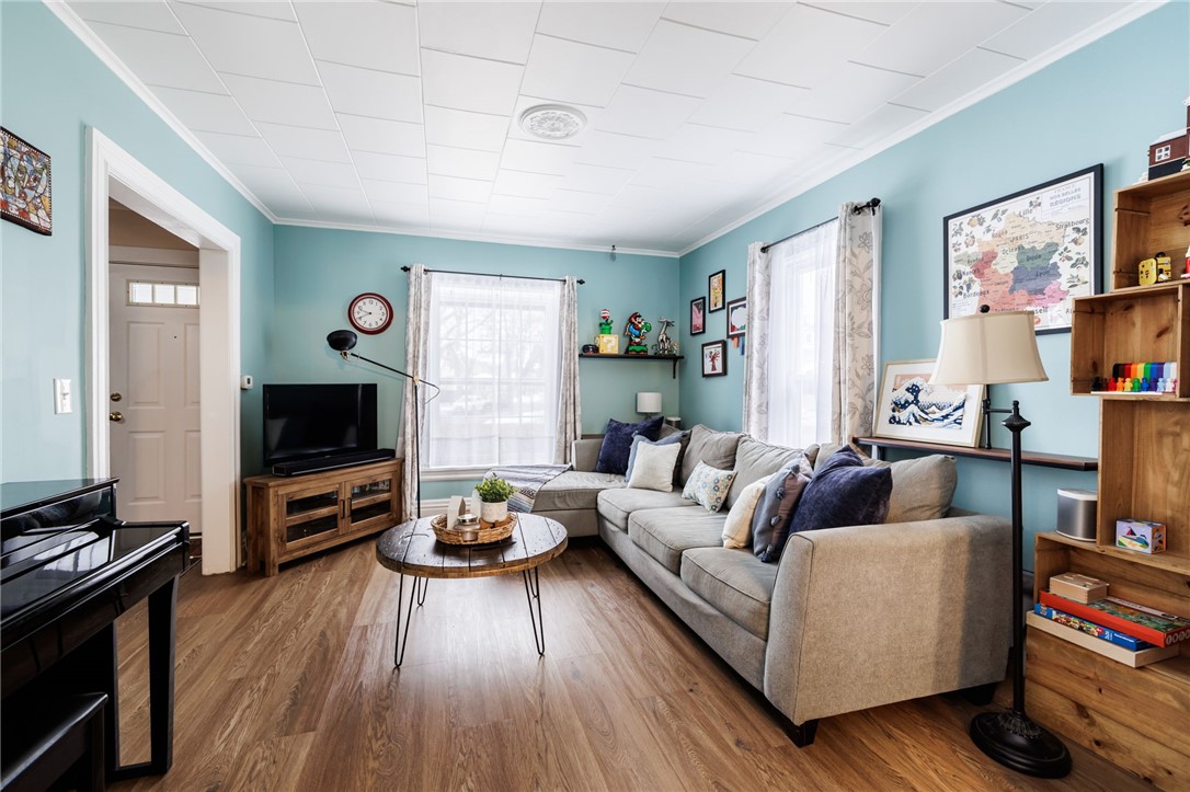 970 Atlantic Avenue Rochester, NY 14609 - Photo 10 of 25 Bright living room with lots of natural light