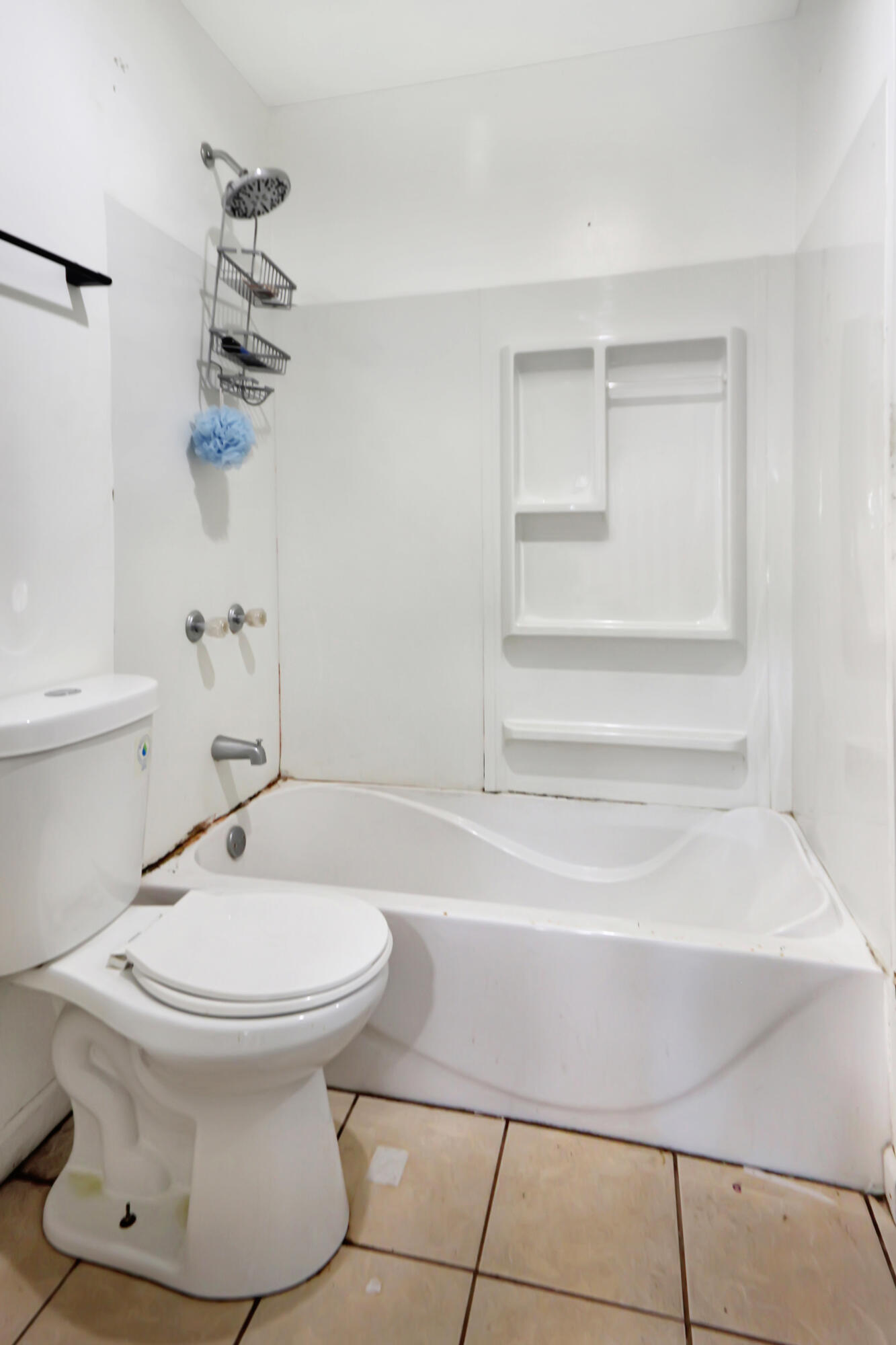 2435 Diamond Avenue Gary, IN 46407 - Photo 8 of 13 1333x2000