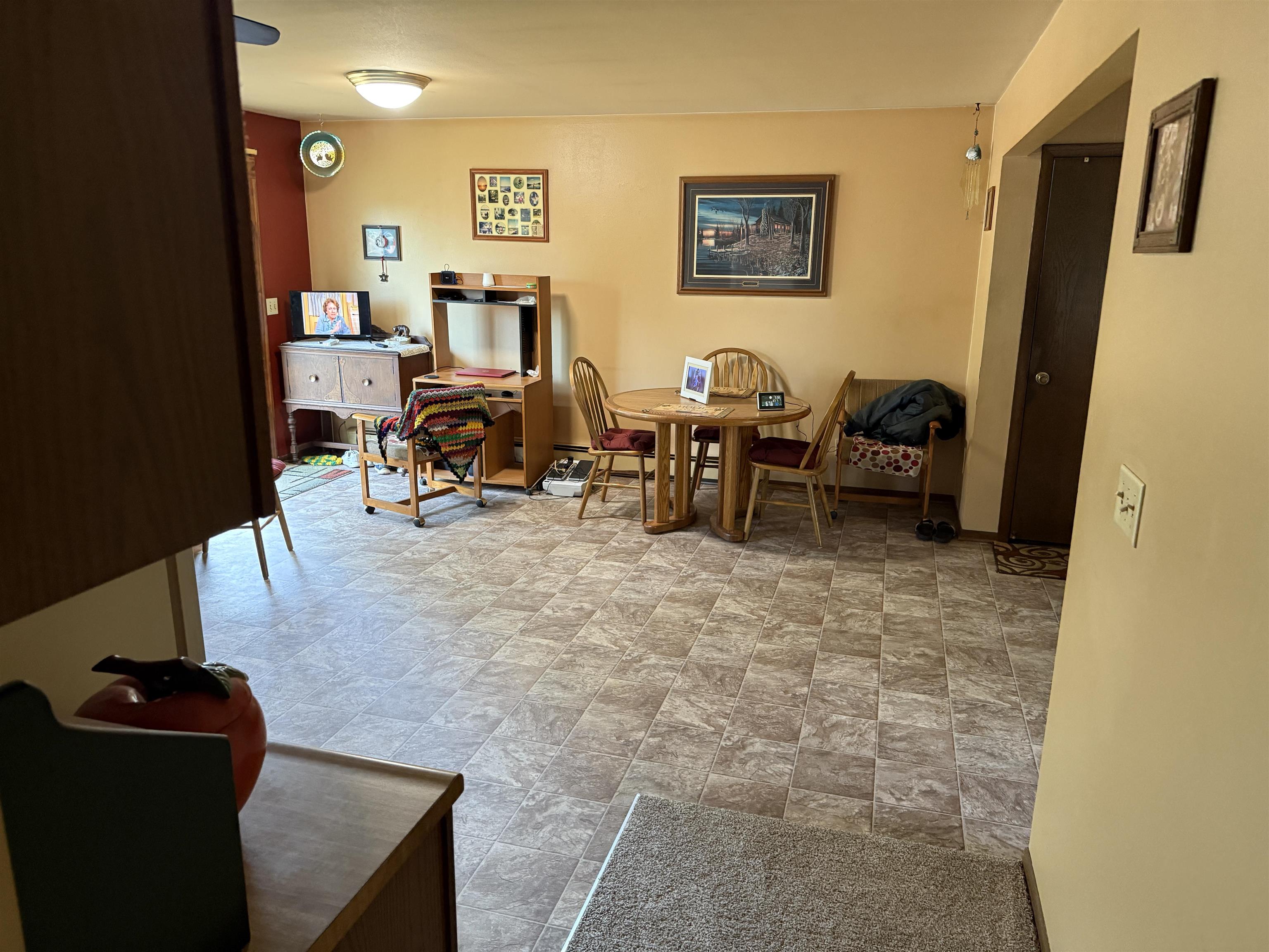 220-222 Lincoln Street Brooklyn, WI 53521 - Photo 25 of 49