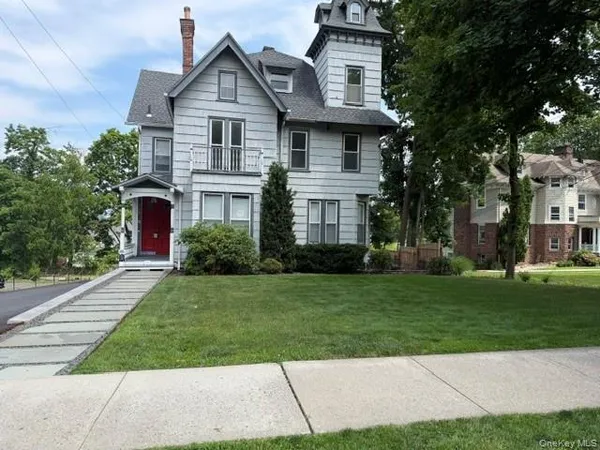 $3,800 | 169 South Broadway, Unit FW, Nyack, NY 10960