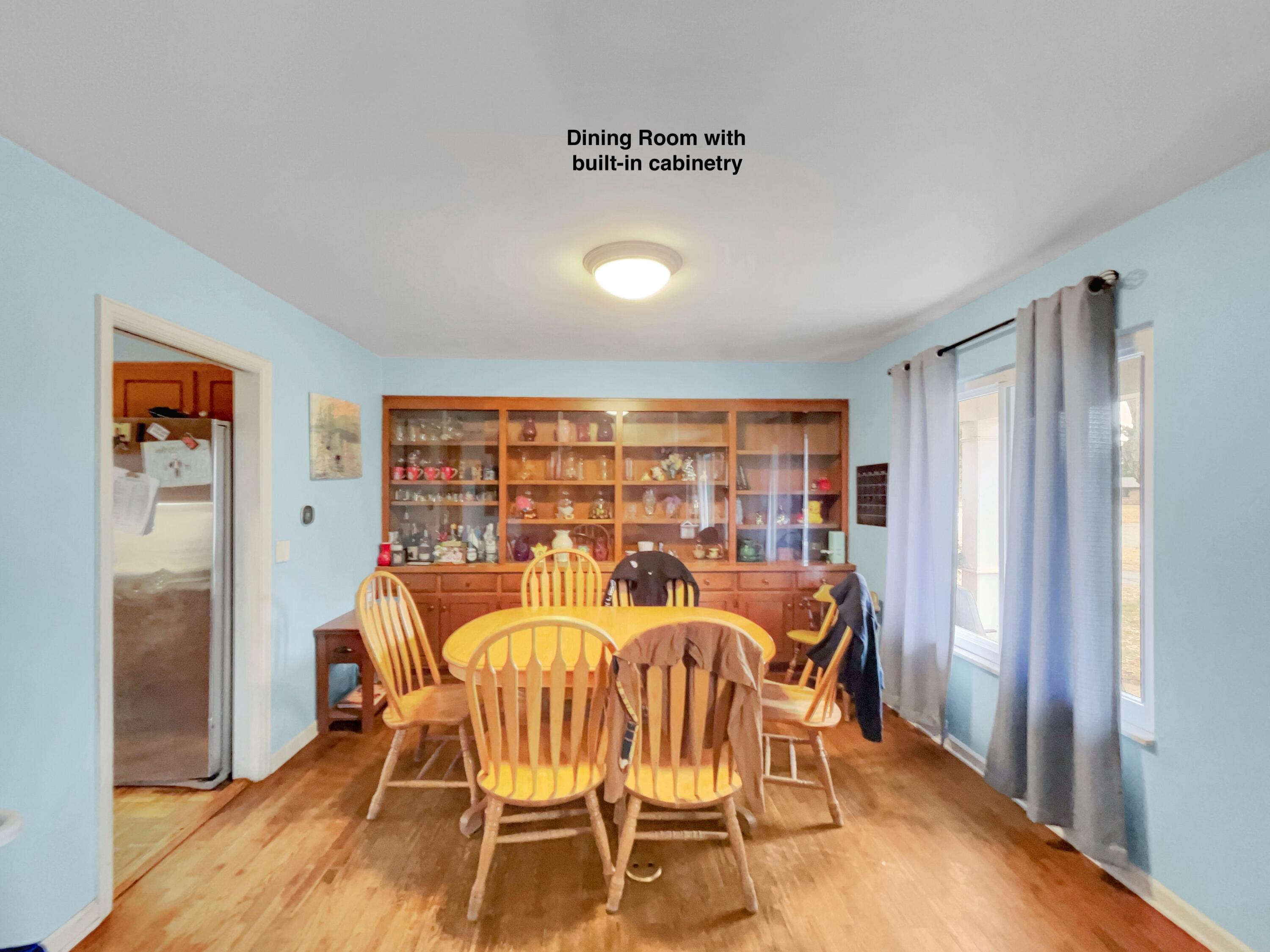 1095 Devenish Lane Flint, MI 48532 - Photo 19 of 31 18 dining room 1