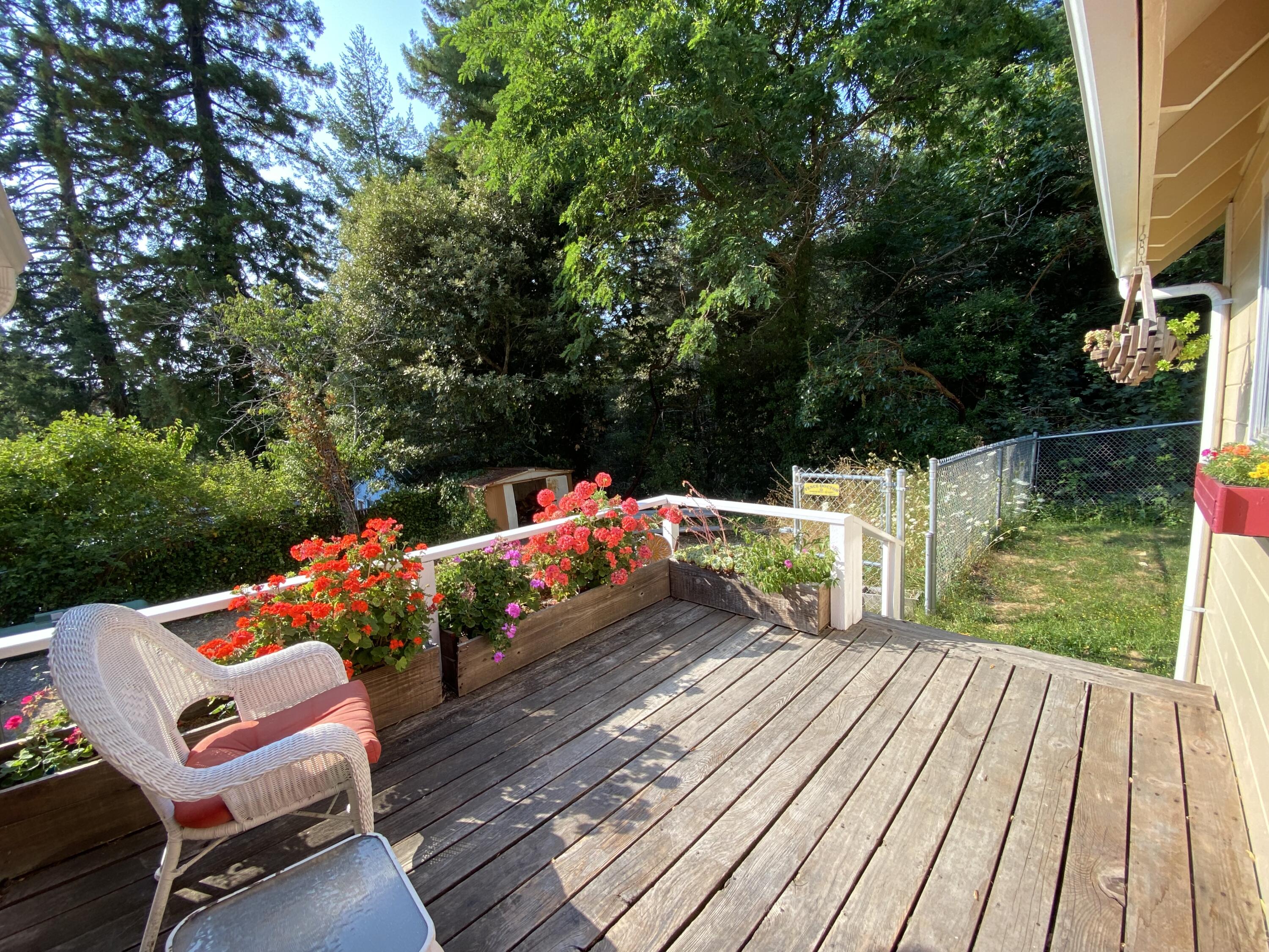 125 Madrone Road Weott, CA 95571 - Photo 61 of 68 IMG-2091